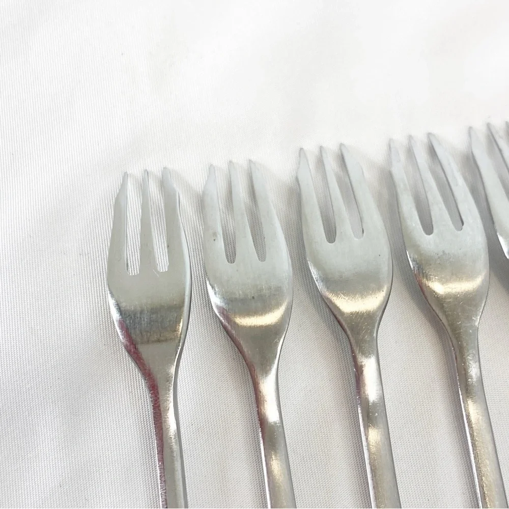 Supreme Cutlery Vintage Stainless Japan Flatware Cocktail/Seafood Forks Lot Of 7